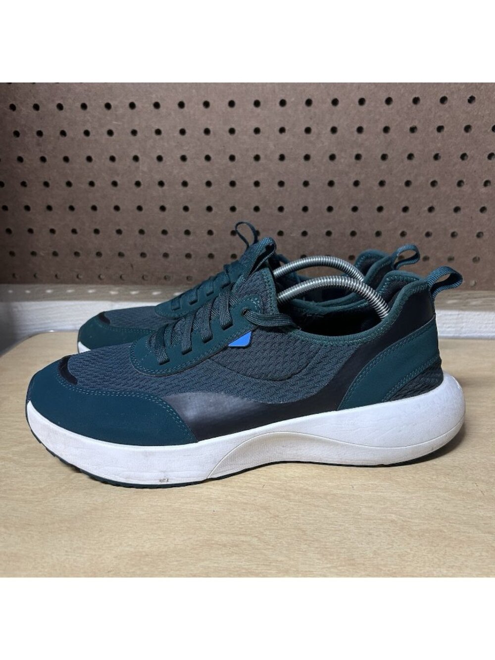 Vessi Torrent Sneaker Shoes Mens Green Size 11.5 Lace Up Casual